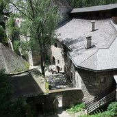 Burg Taufers Sand in Taufers Burgschaenke DSC