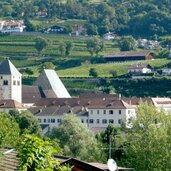 fraktion neustift mit kloster