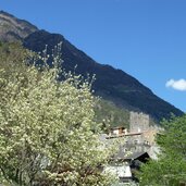 schloss hochnaturns fruehling