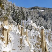 erdpyramiden oberwielenbach percha winter