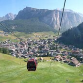 wolkenstein von kabinenbahn ciampinoi aus