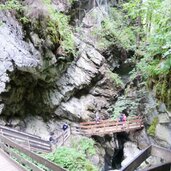 gilfenklamm bruecken treppen