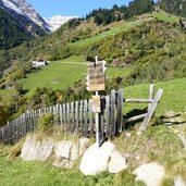 wegweiser in tabland am sonnenberg