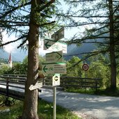 wegweiser radrouten bei antholz niedertal