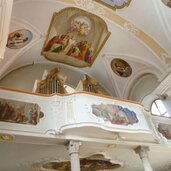 st peter lajen kirche innen