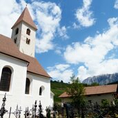 voelser aicha friedhof und kirche