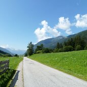 wiesen noerdlich von antholz mittertal