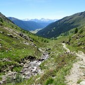 weg zum gsieser toerl blick auf gsiesertal