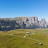 dji seiser alm blick auf rosszaehne schlern fr