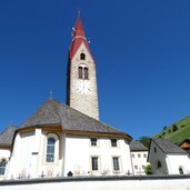 enneberg pfarre kirche kirchturm arbeiten