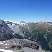 stilfserjoch strasse von berenkopfjoch ortler aus gesehen