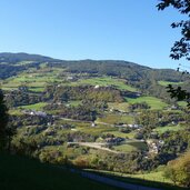 blick nach st valentin bei villanders herbst