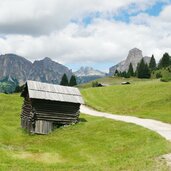 weg corvara passo incisa radfahrer mountain bike