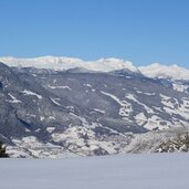 winter villanderer alm darunter saubach und barbian