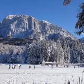 voelser weiher winter eislaufen schlern