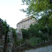 aufstieg schloss runkelstein