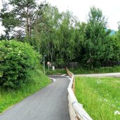 radweg pustertal bei bruneck stegen