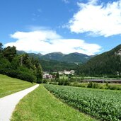 kiens dorf und radweg