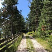 feldweg oberhalb samer hof