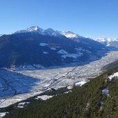 vinschgau winter blick richtung westen ab latsch