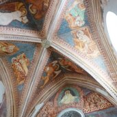 riffian friedhofskapelle fresken