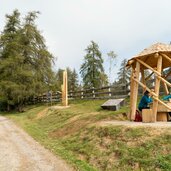 salten themenweg tschaufen station tschurtschn