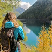 vernagt stausee herbst person