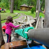 grieswaldile toblach wasserspiele spielplatz