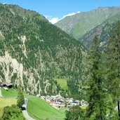 blick auf karthaus schnals