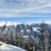 aussicht auf bairnockspitze weissspitze amthorspitz daxspitze winter