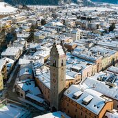 sterzing zentrum stadtzentrum winter luftaufnahme altstadt