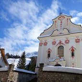 badia kirche st leonhard winter