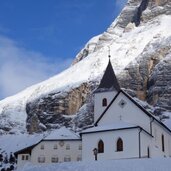 badia heiligkreuz la crusc santa croce winter