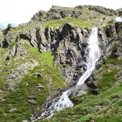 wasserfall am weg aufstieg zur oberetteshuette