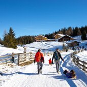 schneelandschaft roner alm ankunft