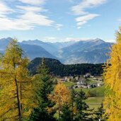 beginn weg bei parkplatz oberhalb von hafling