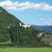 freienfeld schloss sprechenstein