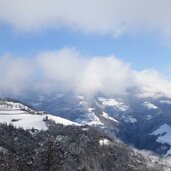 afing winter blick richtung ritten gissmann rittner horn im nebel