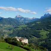 gravetsch bei villanders dahinter geisler