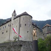 Schloss Tirol Museum Schloss Fahne
