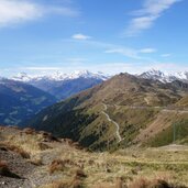 weg bei jaufenpass darunter jaufenpass strasse passeier