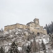 Burg Taufers winter