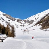 Valle di Slingia e cime sullo sfondo schlinig tal langlauf bei schliniger alm