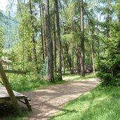 freienfeld maria trens kinderspielplatz am waldrand
