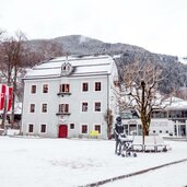 sand in taufers rathaus winter