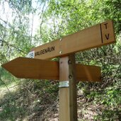freienfeld weg b von mauls nach valgenaeun aufstieg