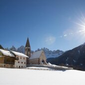 Villnoess St Magdalena Geisler Winter