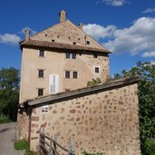 eppan schloss moos schulthaus und umgebung