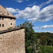 eppan schloss moos schulthaus und umgebung