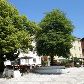 laas hauptplatz ortskern dorfzentrum